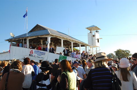 Talmoi Picnic Races - Great Ocean Road Restaurant 0