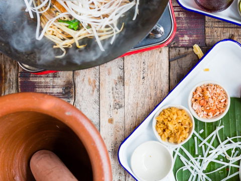 Thai Masterclass - Pad Thai - Great Ocean Road Restaurant 0