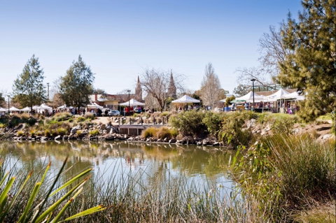 Wollundry Saturday Markets - Great Ocean Road Restaurant 0