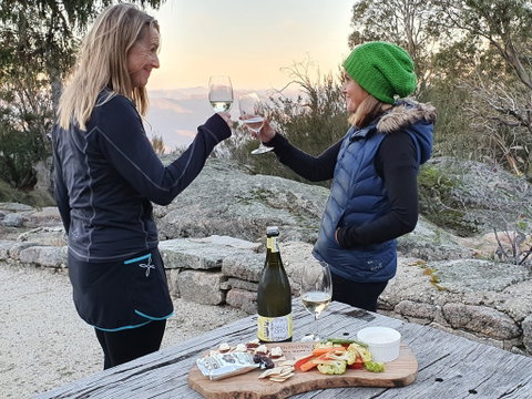 Hedonistic Hiking's Buffalo And Bubbles - Great Ocean Road Restaurant 0