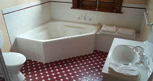 Loong Cheong - Great Ocean Road Restaurant 11