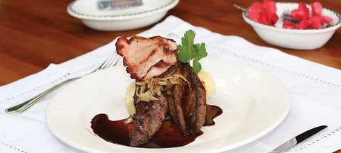 Loong Cheong - Great Ocean Road Restaurant 1