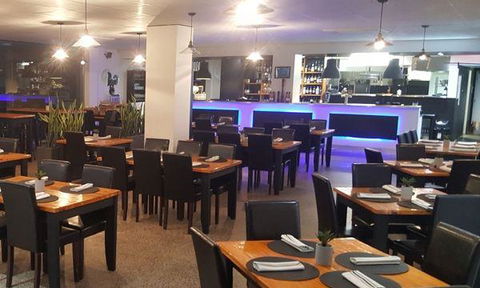 NINE 50 Restaurant & Bar - Great Ocean Road Restaurant 7