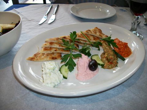 Petra Tou Romiou - Great Ocean Road Restaurant 0