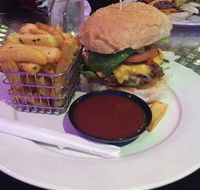 DJ's Diner and Bar - Great Ocean Road Restaurant