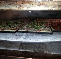 Taylors Lakes Pizza - Great Ocean Road Restaurant