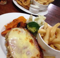 Commercial Hotel - Great Ocean Road Restaurant