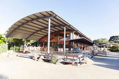Meerkat Bistro - Great Ocean Road Restaurant 0