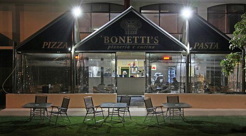 Bonetti's Pizzeria - Great Ocean Road Restaurant 0