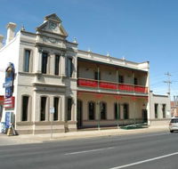 Mitchell River Tavern - Great Ocean Road Restaurant