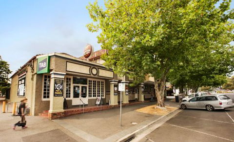 Olinda Creek Hotel - Great Ocean Road Restaurant 0