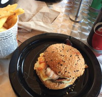 Dicky Knees - Great Ocean Road Restaurant