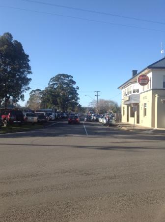 Longwarry Hotel - Great Ocean Road Restaurant 0