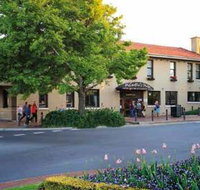 McCartin's Hotel Bistro - Great Ocean Road Restaurant
