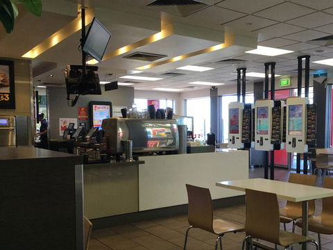 Mcdonalds - Waurn Ponds - Great Ocean Road Restaurant 0