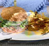 Wallace Pub - Great Ocean Road Restaurant