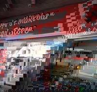 Parry's Milkbar And Candystore - Great Ocean Road Restaurant