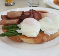 Hughzies Lakeside Brasserie - Great Ocean Road Restaurant