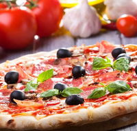Golden Crust Pizza - Great Ocean Road Restaurant
