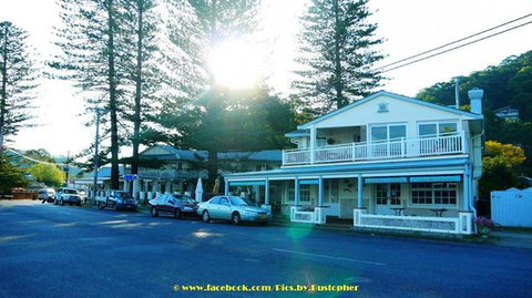 Patonga Beach Seafoods - Great Ocean Road Restaurant 0