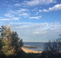 Byth's Bateau Bay Fish Shop - Great Ocean Road Restaurant