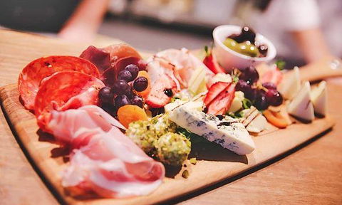 The Essendon Bar - Great Ocean Road Restaurant 12