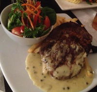 Bowning Hotel Dining Room - Great Ocean Road Restaurant