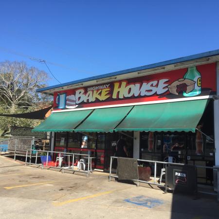 Highway Bake - Great Ocean Road Restaurant 0