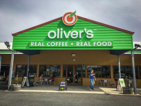 Oliver's Real Food - Great Ocean Road Restaurant 0