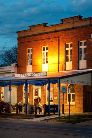 STAR HOTEL - Great Ocean Road Restaurant 0