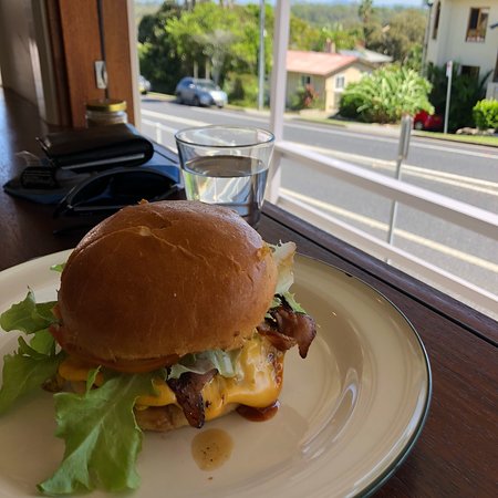 The Hilltop Store - Great Ocean Road Restaurant 0