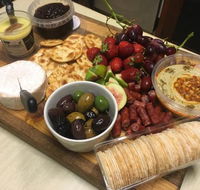 The Universal Eatery - Great Ocean Road Restaurant