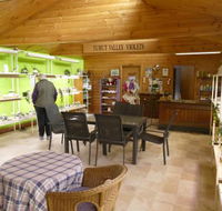 Tumut Valley Violets - Great Ocean Road Restaurant