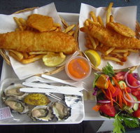 Innes' Boatshed - Great Ocean Road Restaurant