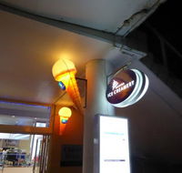 The Marina Ice Creamery - Great Ocean Road Restaurant