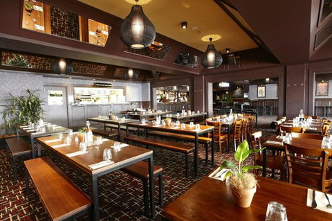 The Civic Pub - Great Ocean Road Restaurant 0