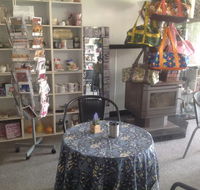 Loz's Coffee and Gifts - Great Ocean Road Restaurant