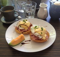Malabou Express Cafe Bar - Great Ocean Road Restaurant