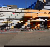 The Roses Cafe - Great Ocean Road Restaurant