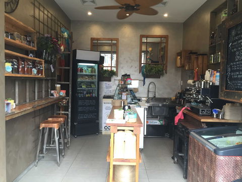 Auburn Rose - Great Ocean Road Restaurant 0