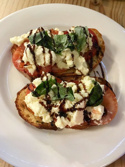 Fox And Hounds Restaurant - Great Ocean Road Restaurant 0