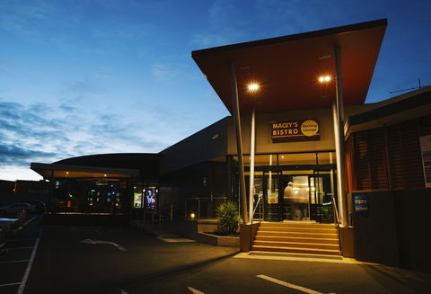 Macey's Bistro - Great Ocean Road Restaurant 0
