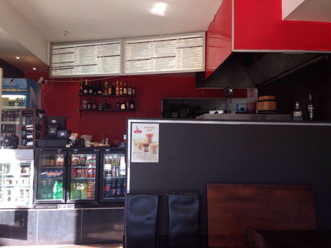 Papa Roma Pizzeria - Great Ocean Road Restaurant 0