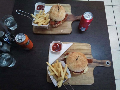 Cafe Prima - Great Ocean Road Restaurant 0