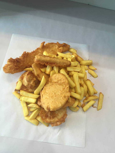 Snappas Fish 'n' Chippery - Great Ocean Road Restaurant 0