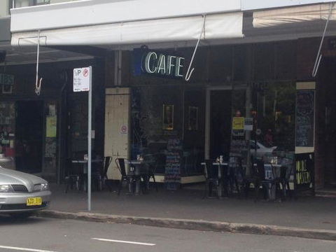 Madame Frou Frou - Great Ocean Road Restaurant 0