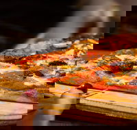 3 GRAINS- Roman Artisan Pizza - Great Ocean Road Restaurant