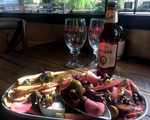 Barrels And Ashes - Great Ocean Road Restaurant 0