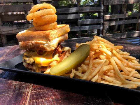 Barrels And Ashes - Great Ocean Road Restaurant 2