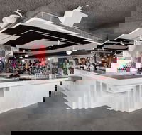 Bondi Beach Public Bar - Great Ocean Road Restaurant